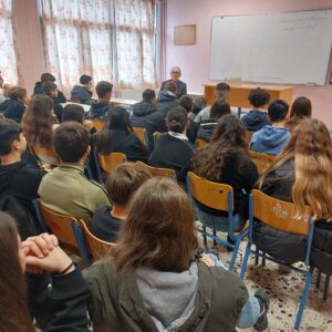 2η Φωτογραφία στο 5ο Γυμνάσιο Λάρισας 2η Φωτογραφία στο 5ο Γυμνάσιο Λάρισας